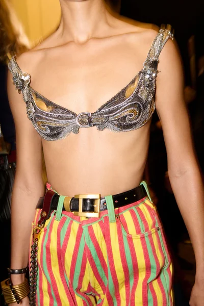 Look 71